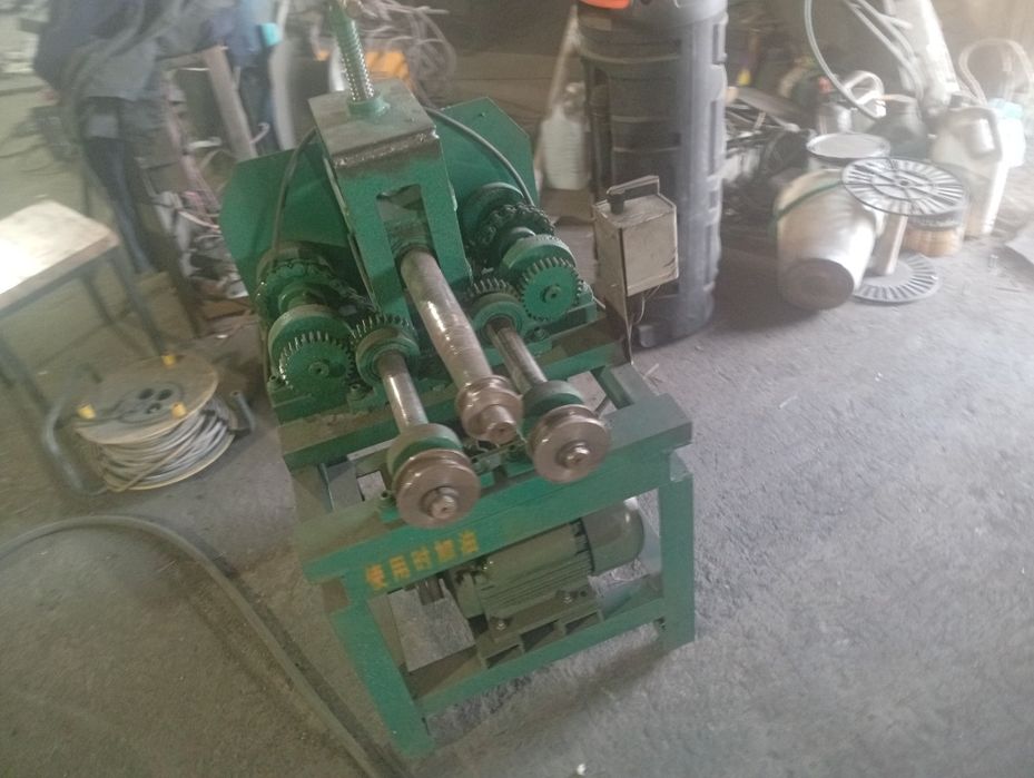 Трубогиб профильный