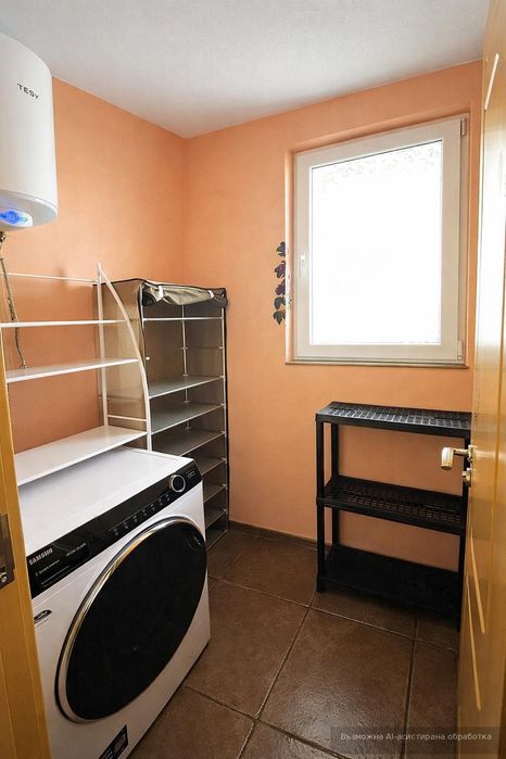 Тристаен апартамент под наем в кв. Кючук Париж
