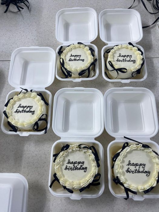 Цветы+ бенто торт