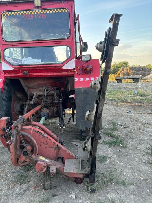 Vând utilaje agricole