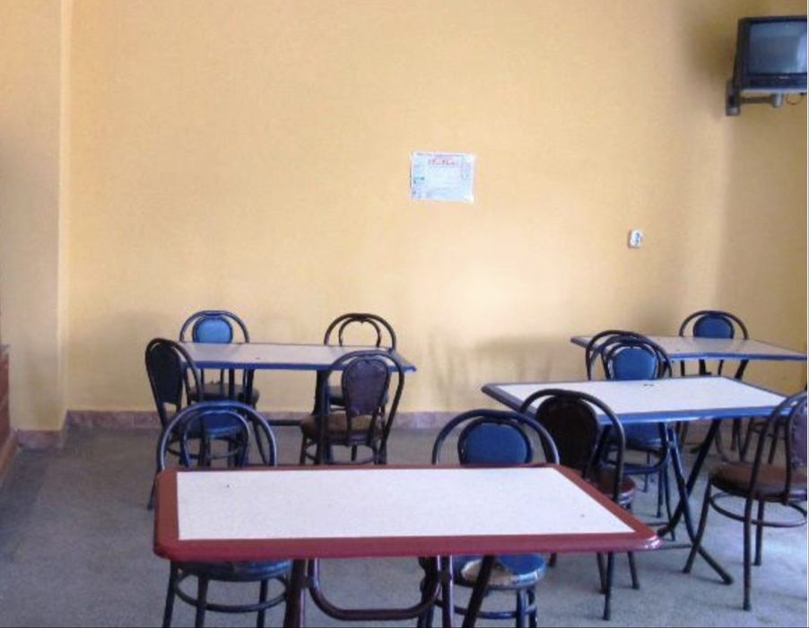 Vând spațiu comercial – magazin + bar, sat Buhăceni, com. Trușești, jud. Botoșani