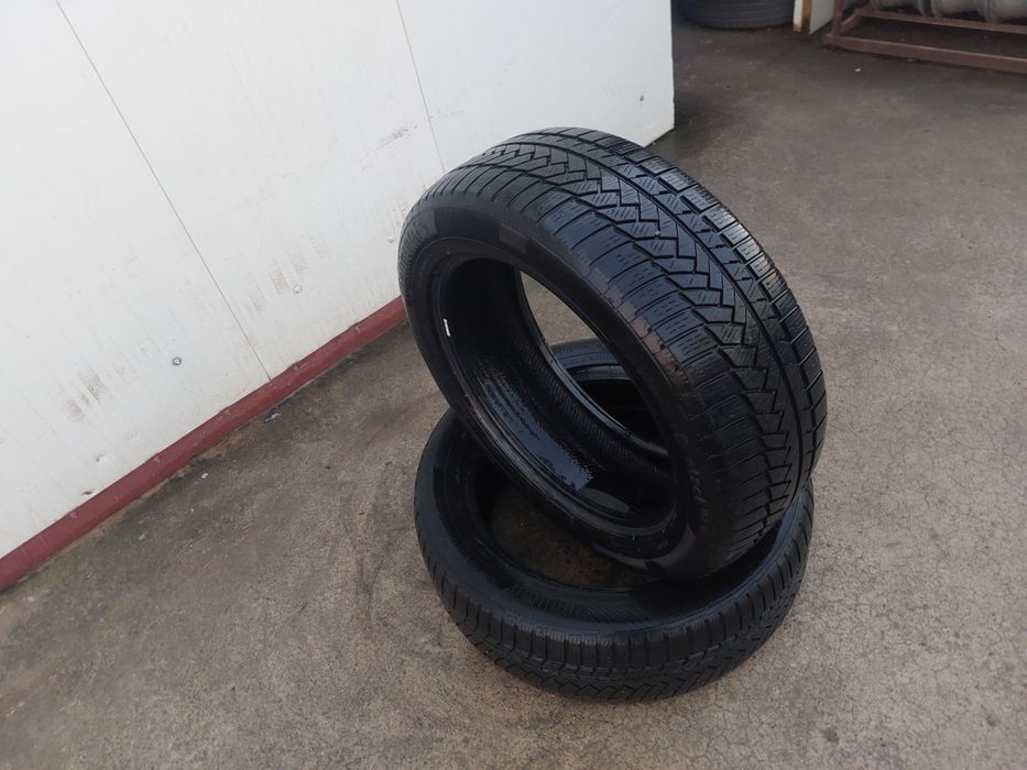 135 lei bucata! Doua anvelope M+S/IARNA 235 55 r19 Continental
