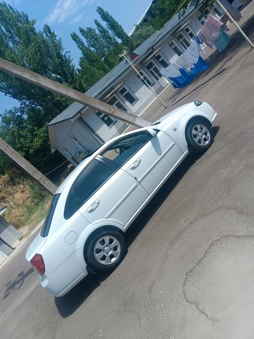 Jentra elegant plus sotiladi metan baloni  bilan narhini kelishiladi