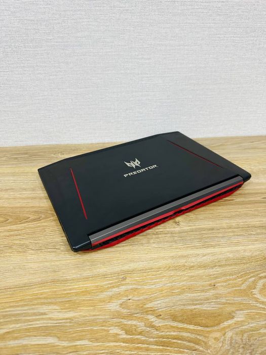 Acer Predator Helios 300