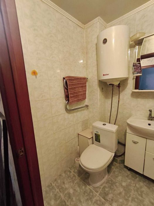 продам 1 ком.квартира в 8 мкр