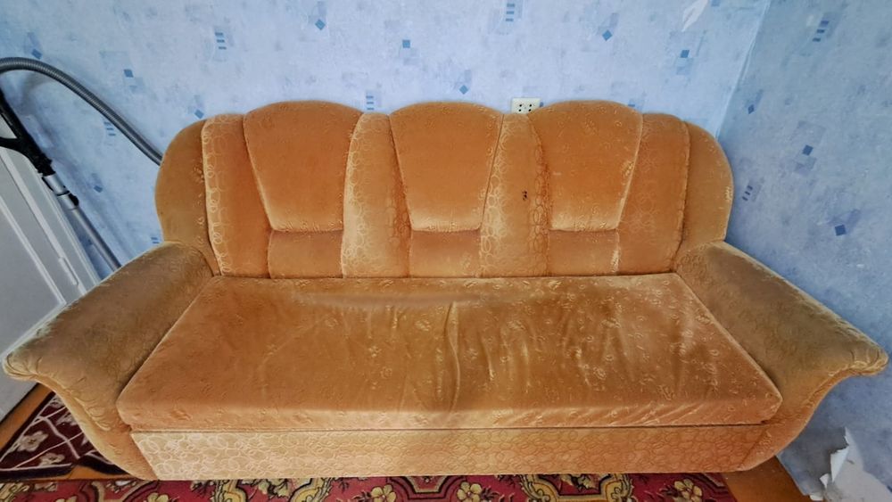Продам диван б/у