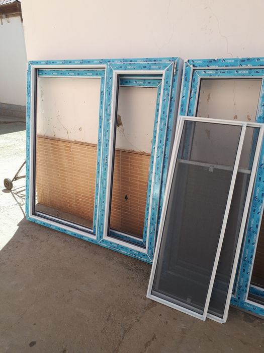 Пластик есик терезе