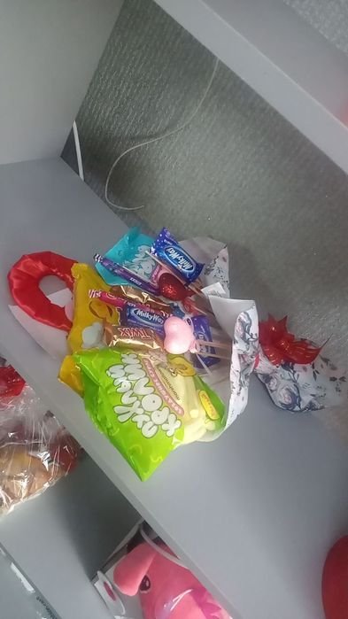 Продажа подарков на 8 марта