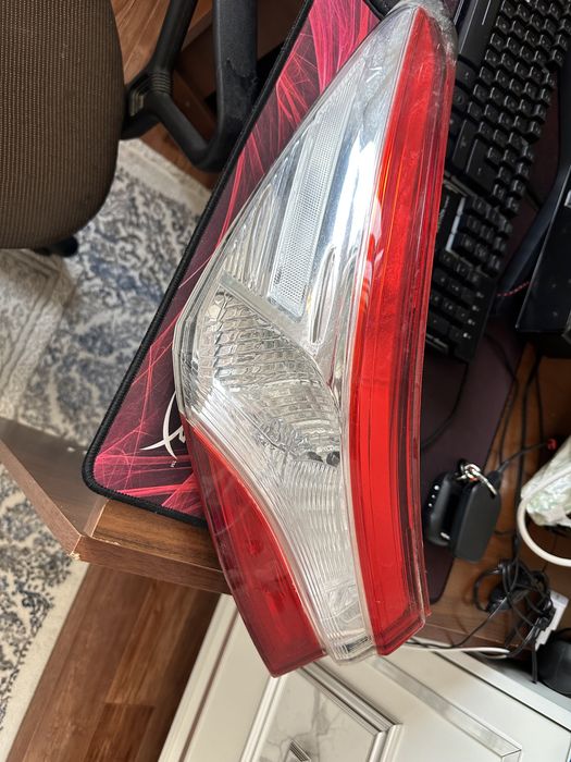 Задная фара камри 70