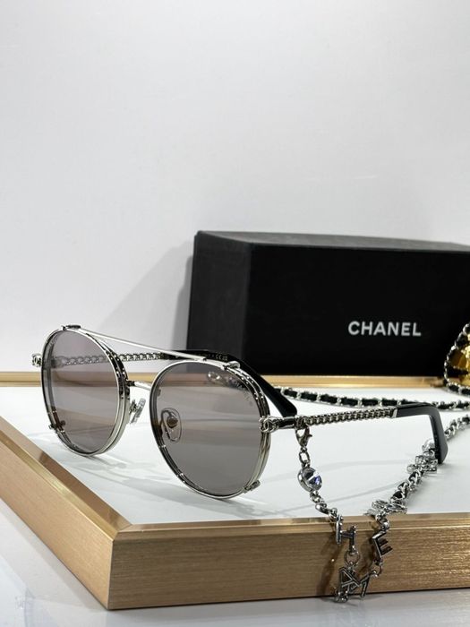 Ochelari de soare Chanel , calitate premium , pe comanda , noi