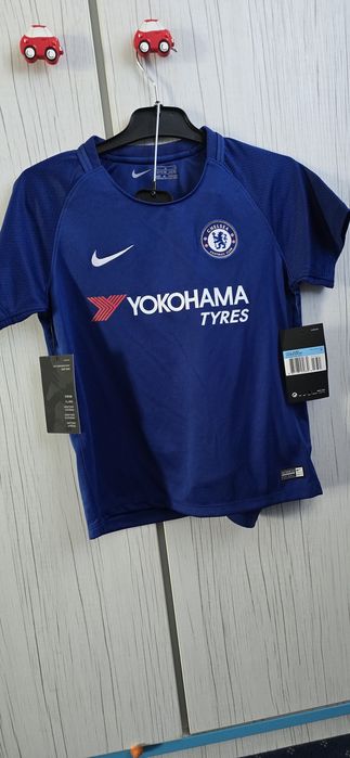 Compleu de fotbal Nike 110-116 băieți Barcelona si Chelsea