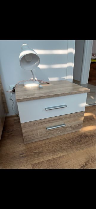 Спалня 180х200 и 2 нощни шкафчета