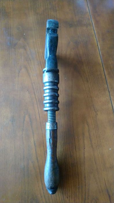 Стар регулируем ключ.