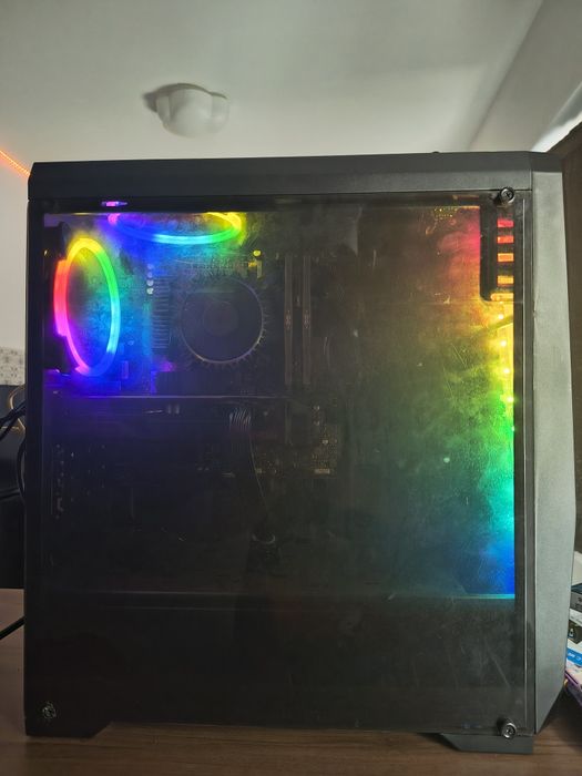 Pc gaming  i5-12400f RX6600 8GB , 32GB RAM