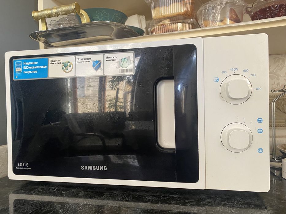 Продам микроволновку samsung