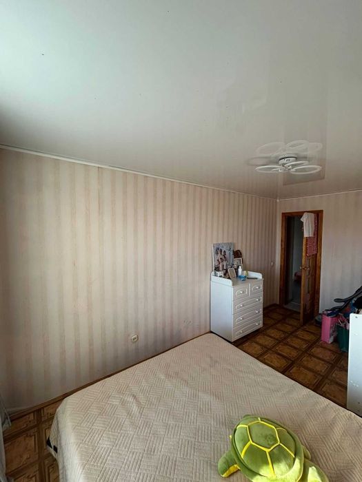 Продаётся 3 комнатная квартира