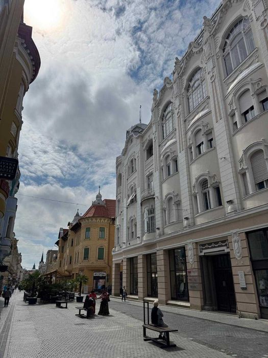 Spațiu de birouri de 120 mp – Ultracentral pe Pietonală (Strada Republicii, Oradea)