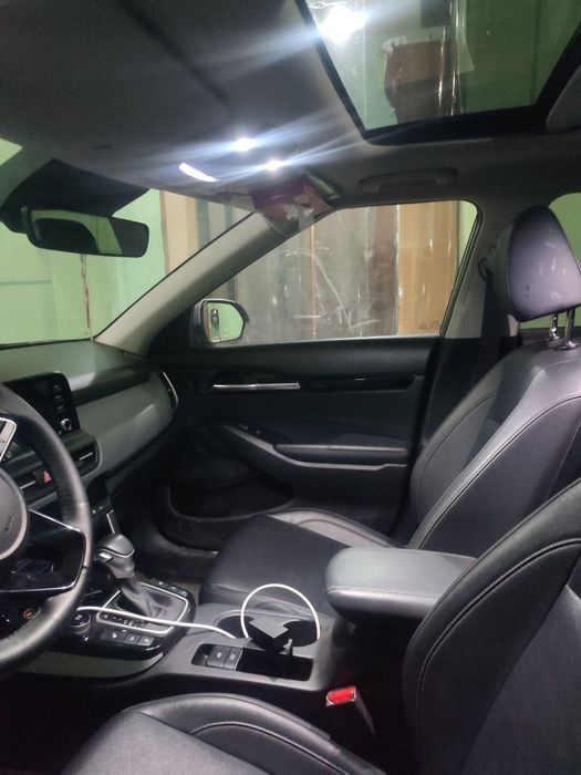 Kia Seltos 2024 2pozitsiya