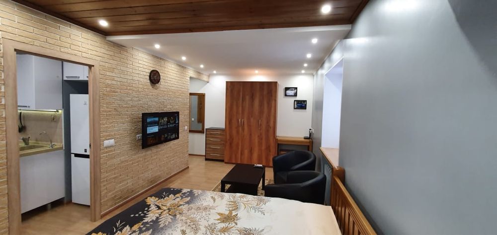 Сдам 1-комнатную квартиру помесячно