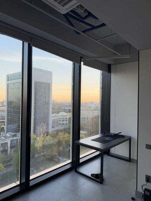 СРОЧНО АРЕНДА нежилое помещение  ЖК Nest one вид на консерватория 42м2