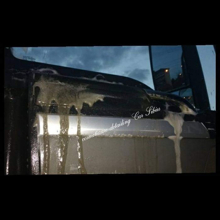 Cosmetizare cap tractor