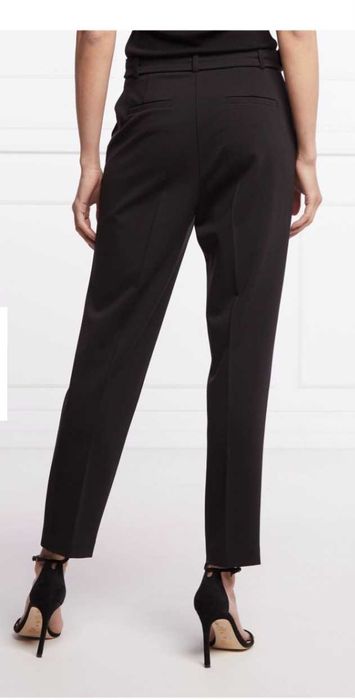 Pinko нов панталон 36р-р