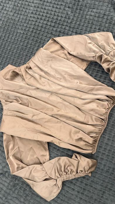 Женская кофточка