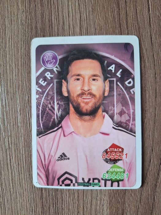 Карточки футбольных легенд