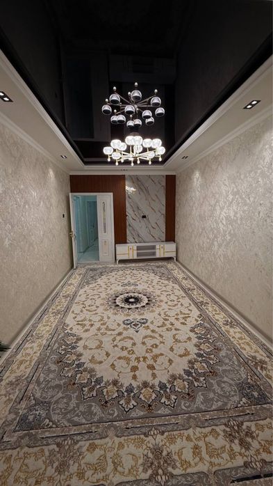 Продается 2 комн квартира в Алгоритме V009