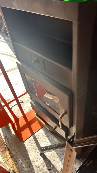 Камина на дърва с водна риза, помпа, юпиес и други части