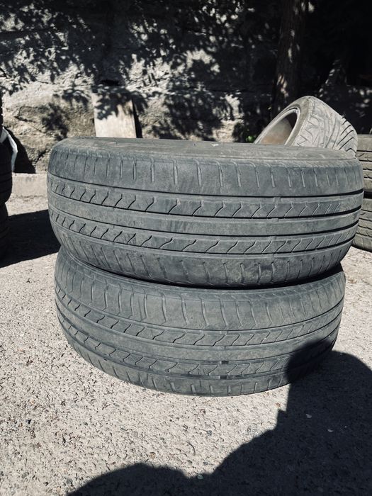 Шины 2шт 215/60 R17