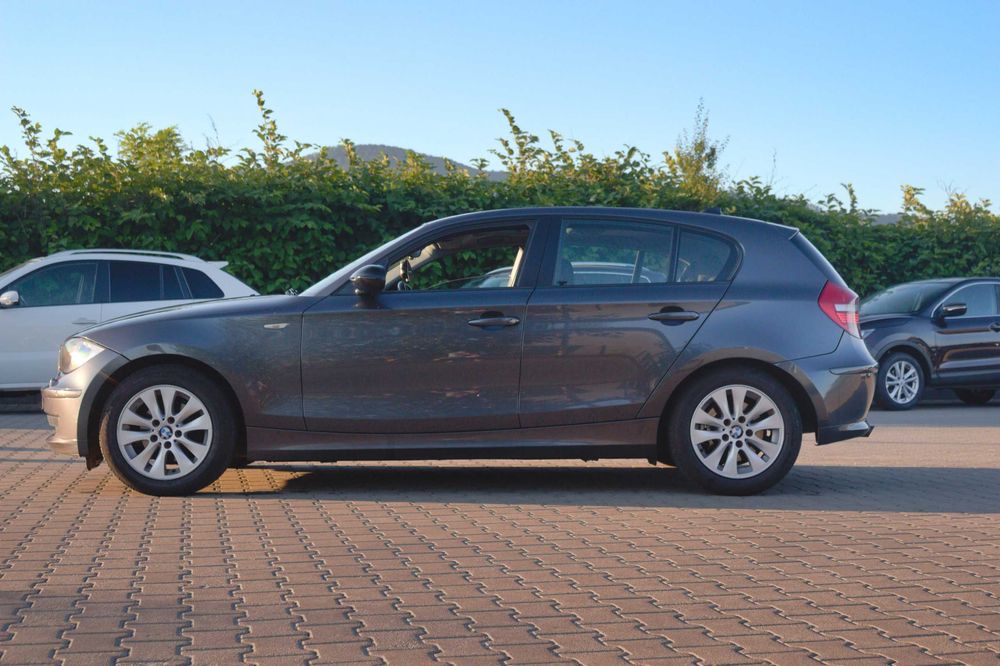 BMW Seria 1 118d Pachet Confort - 2008