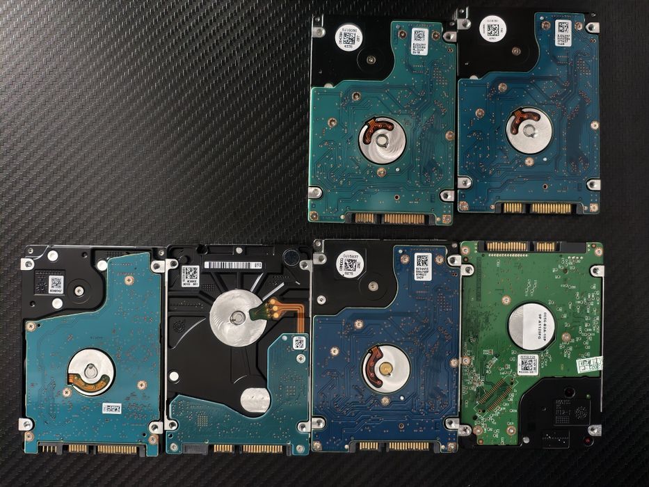 HDD 2.5 1TB și 500GB