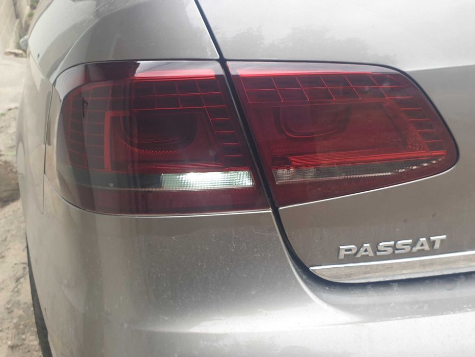 Комплект диодни/Led стопове Depo за Пасат В7 седан.