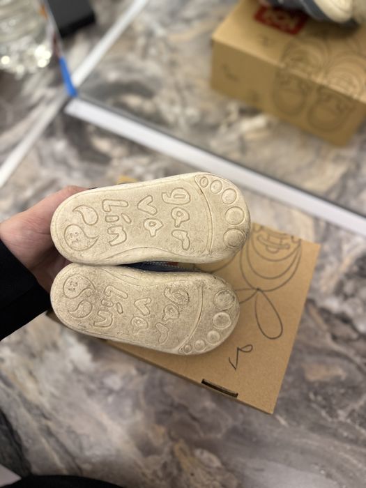 Бебешки обувки за прохождане Garvalin Barefoot — син цвят