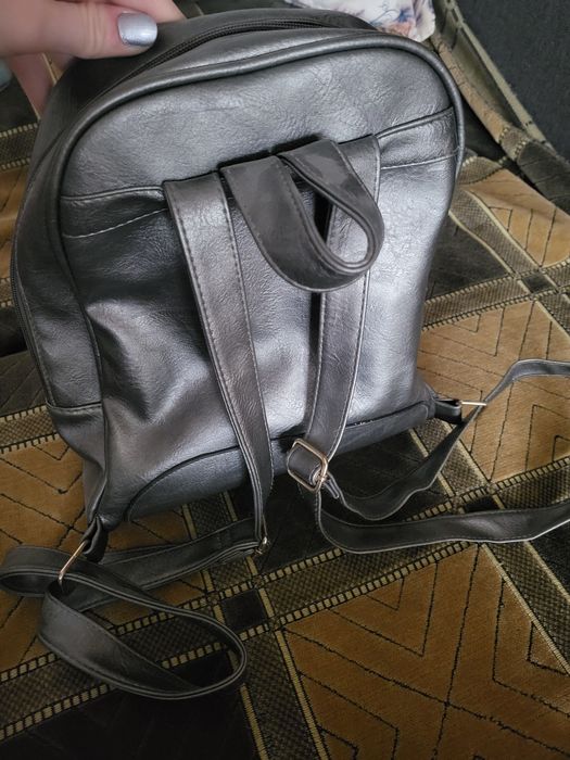 Rucsac silver argintiu metalic mediu