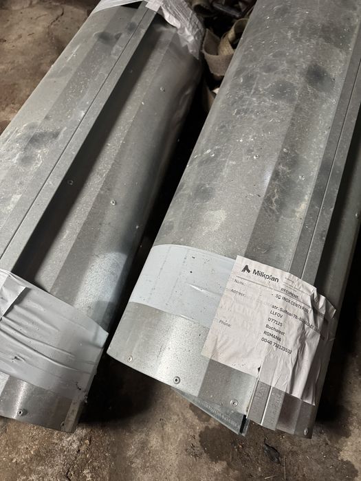 vand stand   Nou de  muls 12 posturi capre /oi