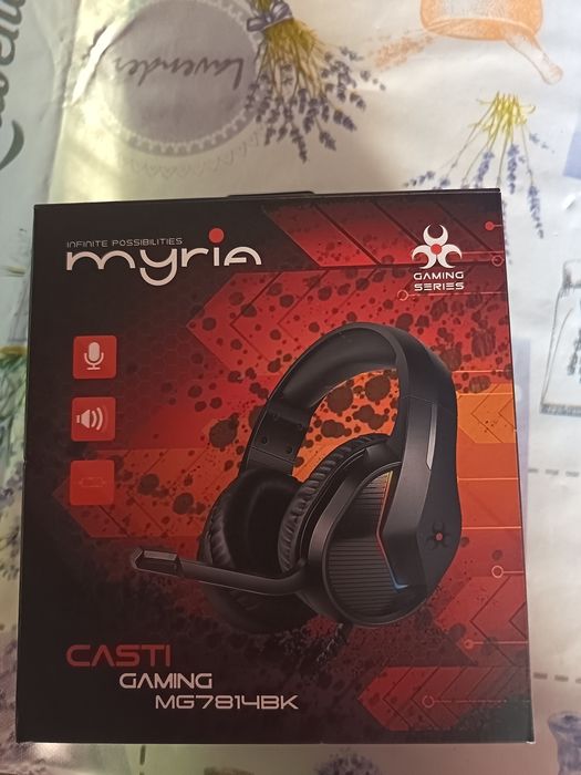Vând căști de gaming myria