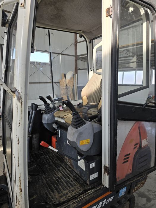 Kubota kx41-31v miniexcavator 2tone