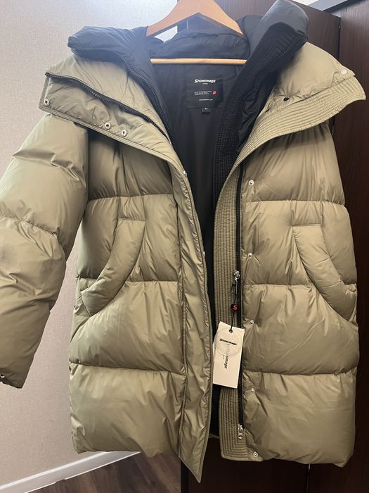 Пуховик зимний новый