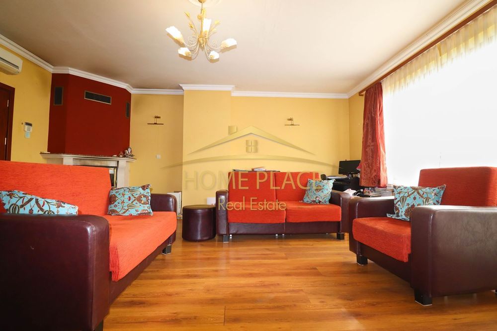 Дава се под наем Тристаен апартамент в Варна, м-т Траката - 135 кв.м за 714 € - Снимка #3