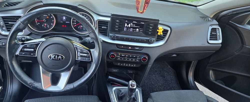 KIA Ceed 2019 — imagine 3