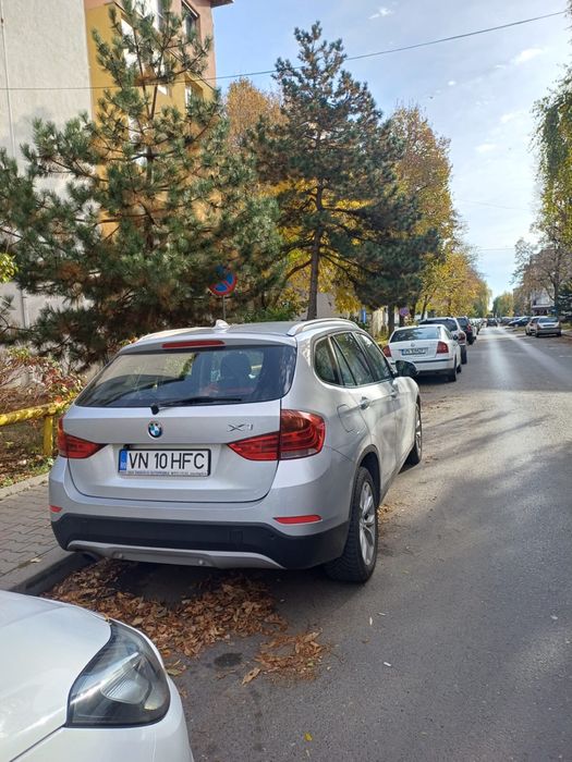 Vand BMW x1 2.0 xdrive 184 CP automat