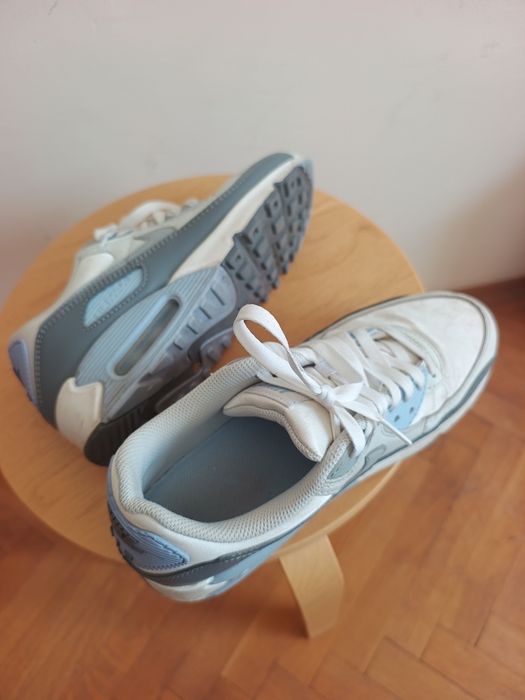 Маратонки дамски Nike W AIR MAX 90