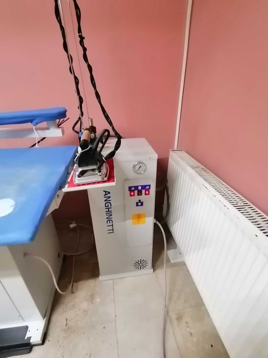 LICHIDARE ATELIER! Linie Profesională Croitorie și Broderie (7 Mașini + Mobilier Complet)