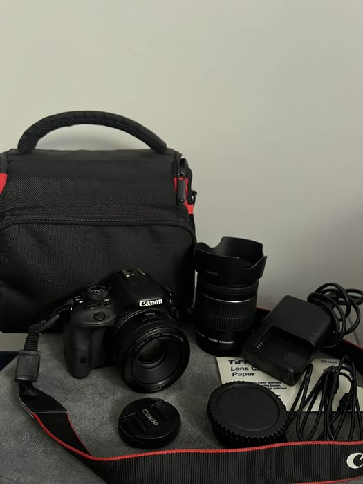 Canon EOS 100D пълен комплект + 2 обектива
