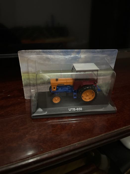 Tractor utb 650 scara 1/43