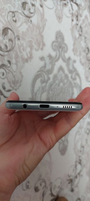 Продам сотовый телефон недорого