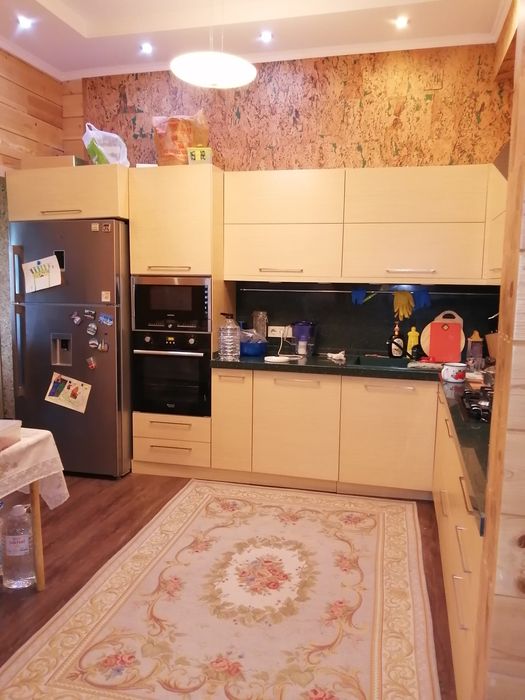 Продам дом в Алматы в предгорье