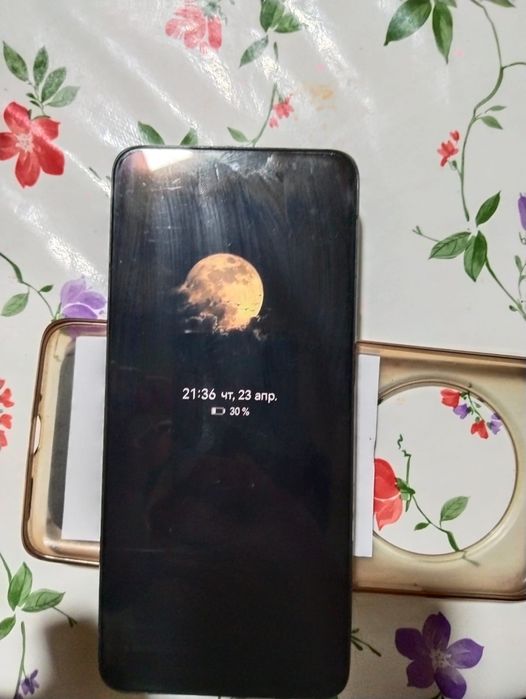 Huawei nova 12i почти новый